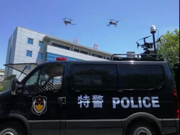 無(wú)人機(jī)指揮車
